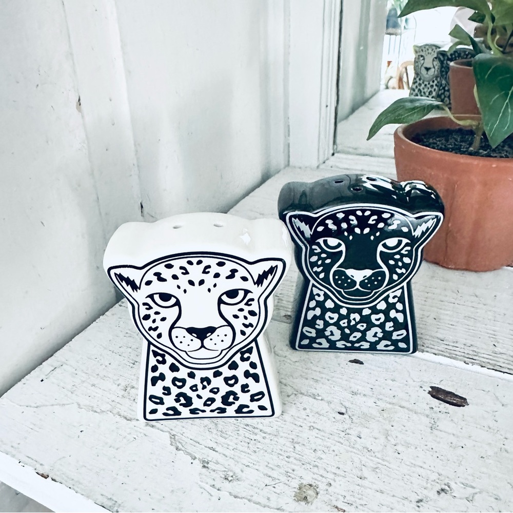 Ceramic Leopard Salt & Pepper Shakers Jaguar Cheetah NEW Jungle Bohemian B&W